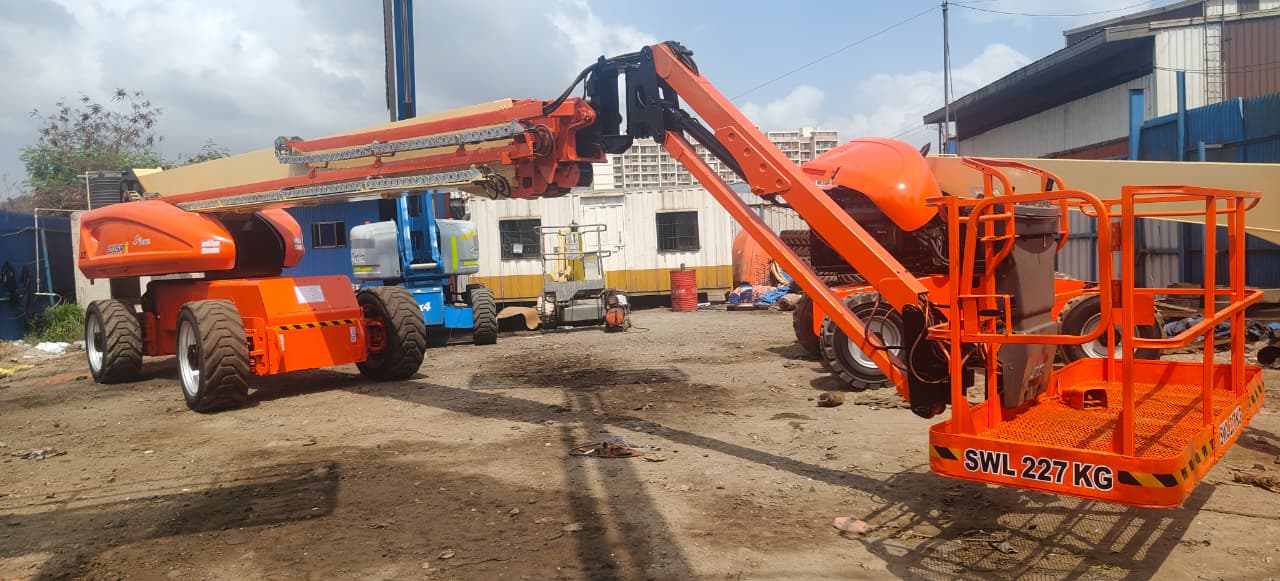 Telescopic Boom Lift - View 3